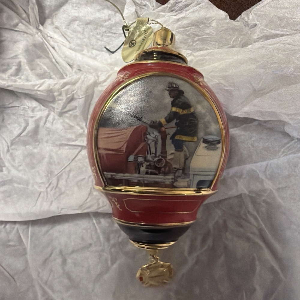 Bradford Editions Initiative Under Fire Porcelain Ornament Fire Fighter DUTY 02